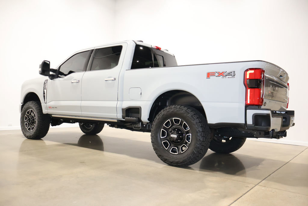 Used 2025 Ford F250 Platinum w/ Platinum Plus Package image 13
