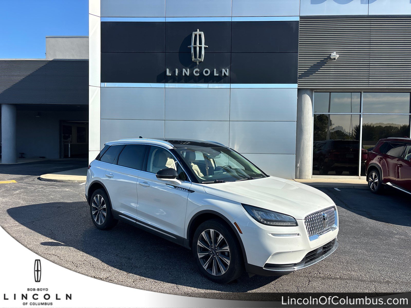 Used 2022 Lincoln Corsair Reserve FWD image 1