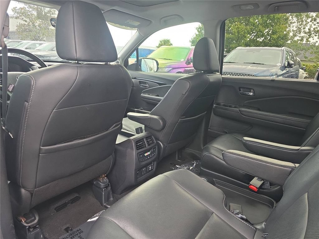 Used 2020 Honda Pilot Elite image 15