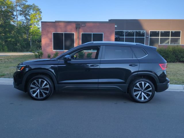 Used 2022 Volkswagen Taos SE FWD image 10