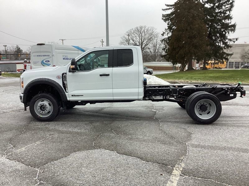 New 2026 Ford F550 4x4 SuperCab Super Duty w/ XL Chrome Package image 4