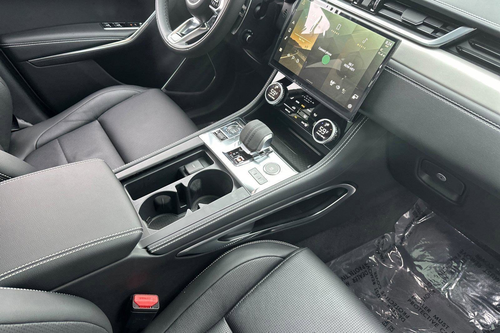 New 2025 Jaguar F-PACE R-Dynamic S AWD/4WD image 26