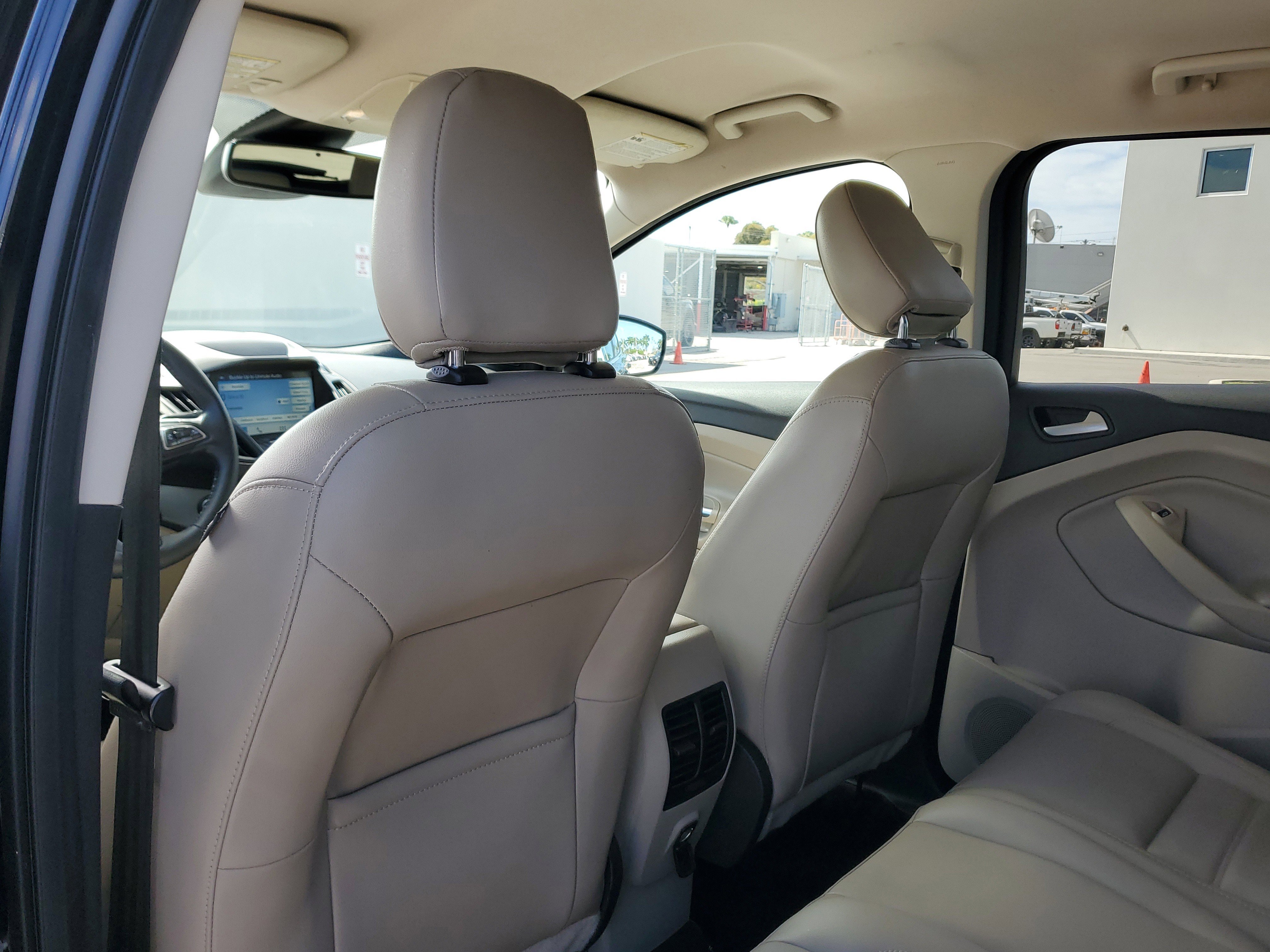 Used 2019 Ford Escape SEL FWD image 14