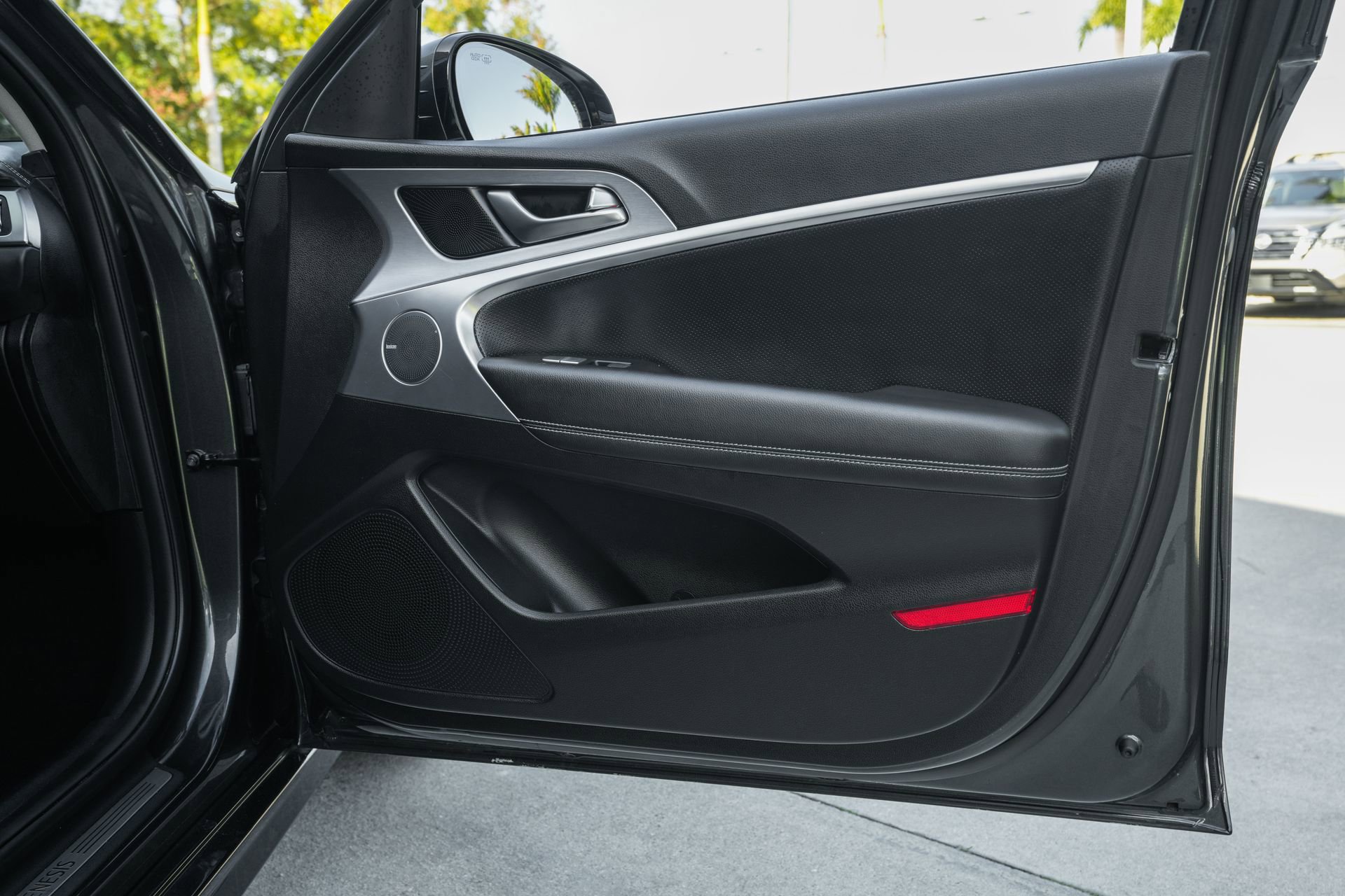 Used 2021 Genesis G70 2.0T w/ Elite Package image 43