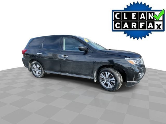 Used 2018 Nissan Pathfinder S image 2