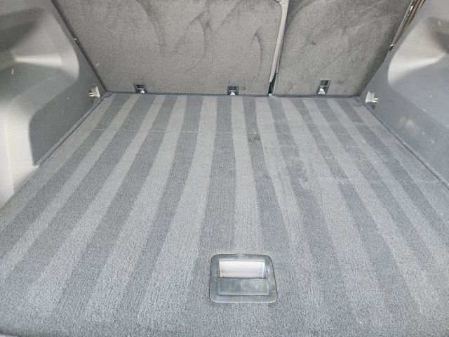 Used 2024 Volkswagen Atlas Cross Sport SE image 33