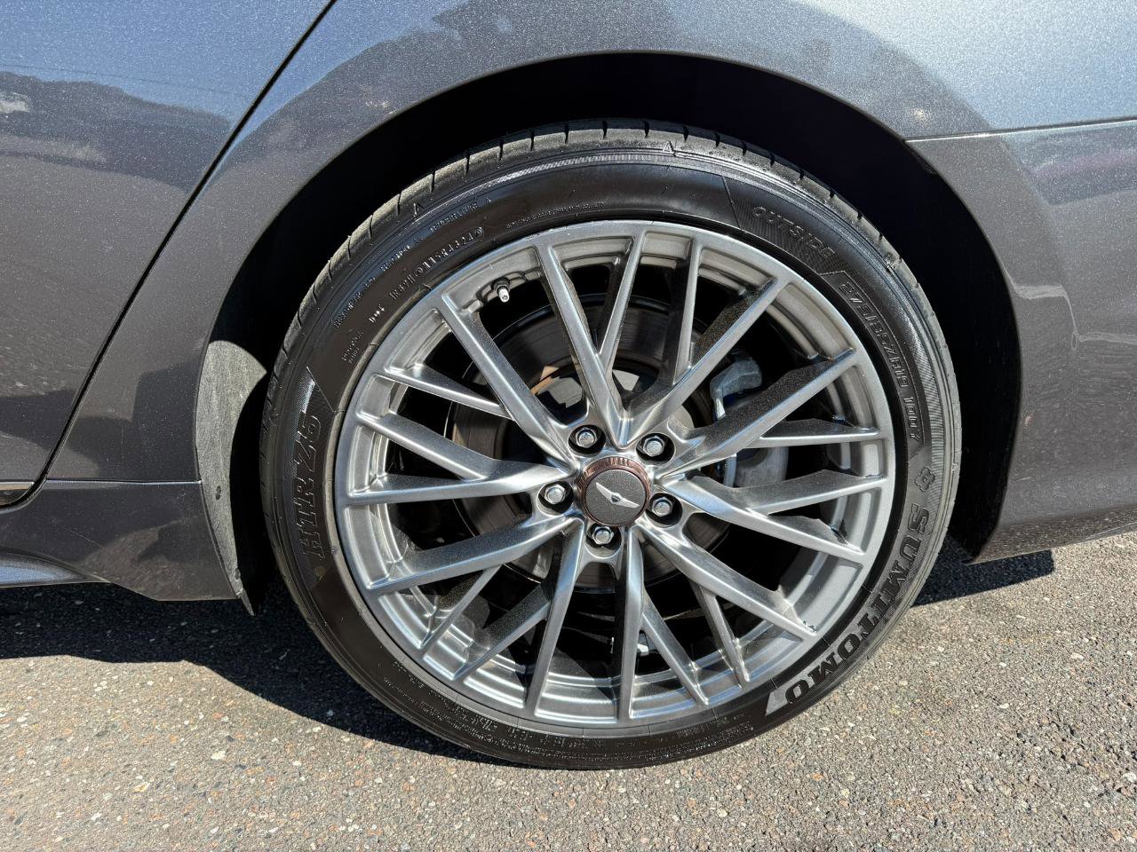 Used 2018 Genesis G80 3.3T Sport image 10