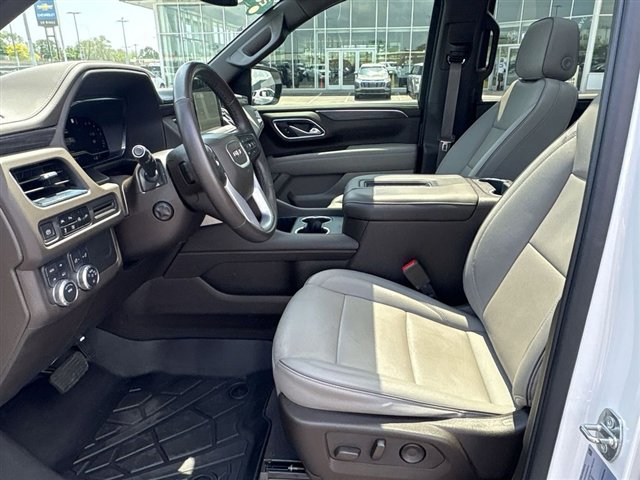 Used 2022 GMC Yukon SLT w/ SLT Premium Package AWD/4WD image 20