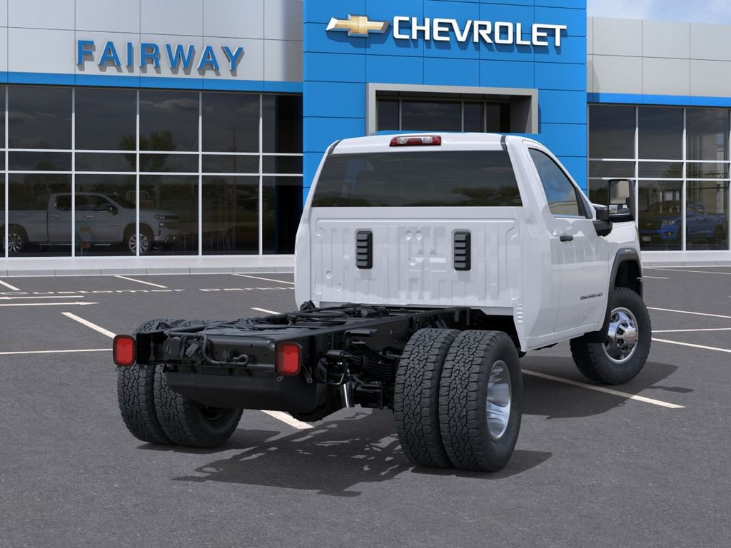 New 2026 GMC Sierra 3500 Pro AWD/4WD image 4