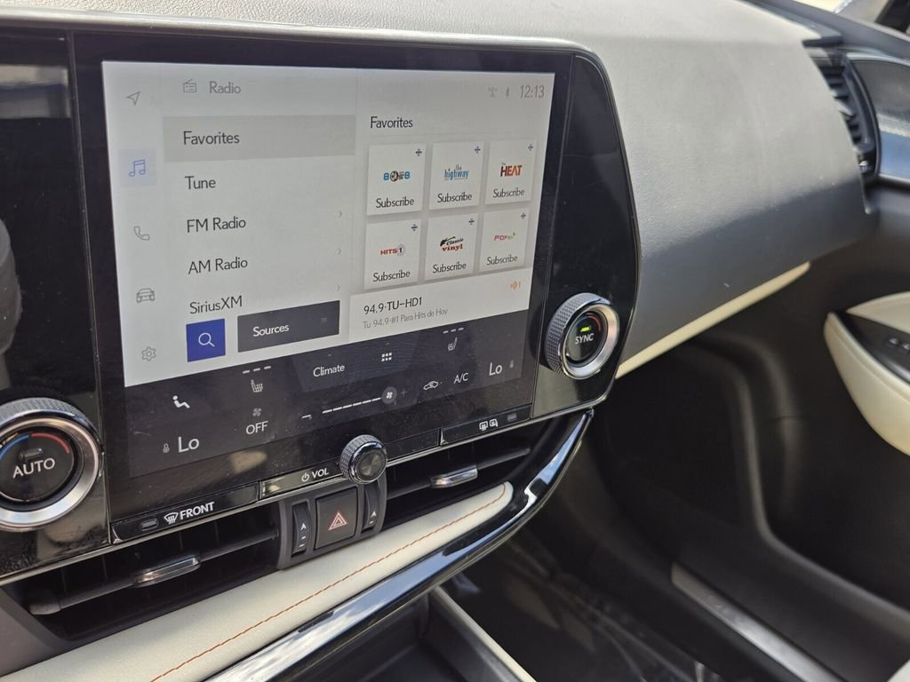 Used 2024 Lexus NX 250 FWD w/ Towing Package (2000 Lbs) image 19