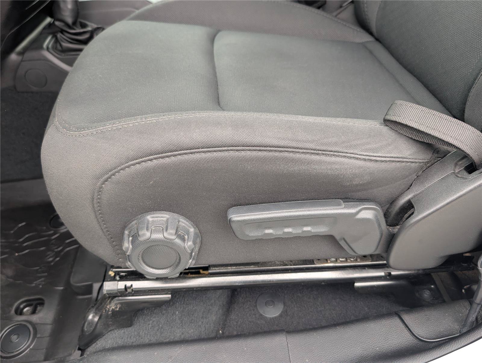 Used 2022 Jeep Wrangler Unlimited Sport AWD/4WD image 21