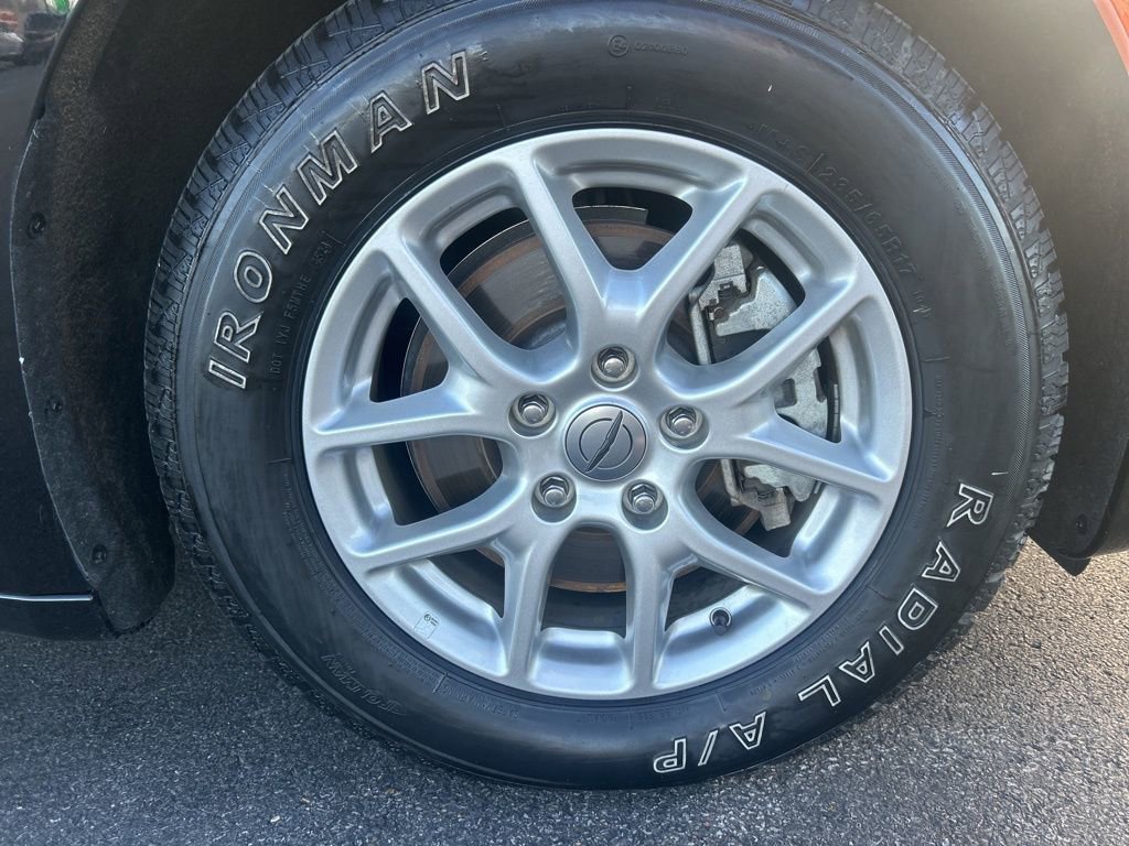 Used 2024 Chrysler Pacifica Touring-L image 37