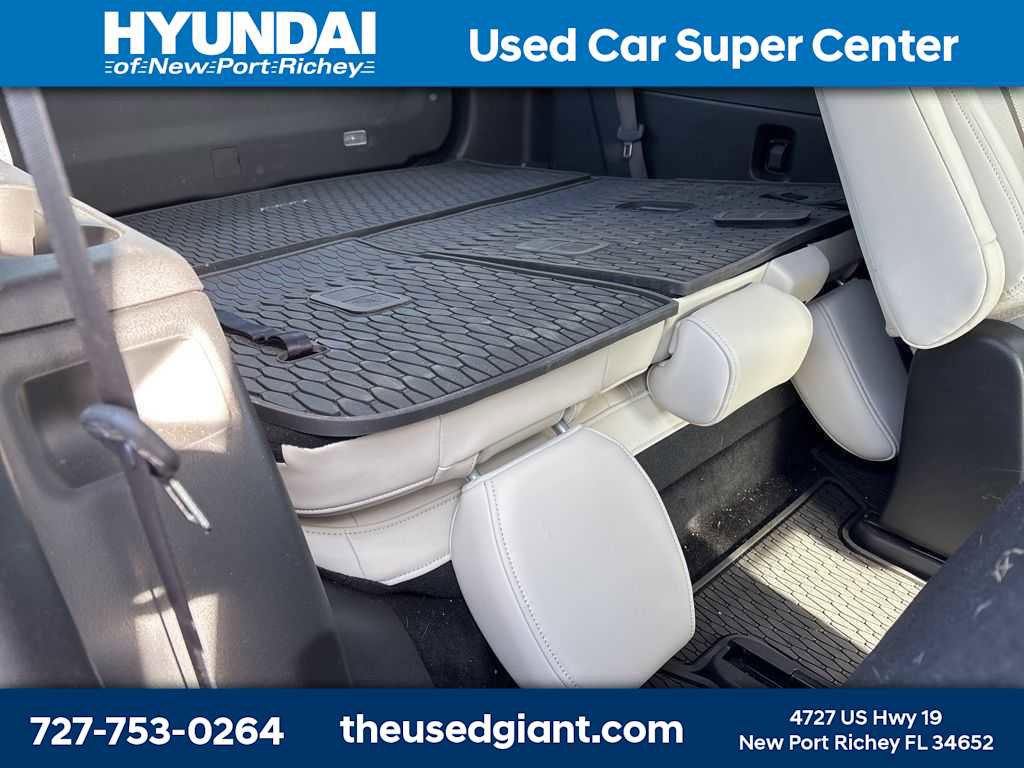 Used 2024 MAZDA CX-90 3.3 Turbo w/ Premium Plus Pkg image 12