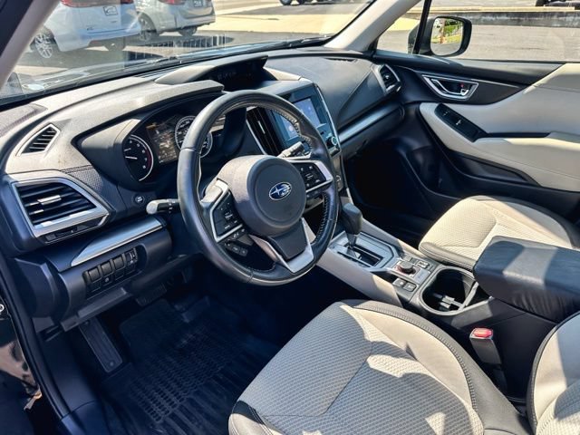 Used 2019 Subaru Forester Premium w/ All-Weather Package AWD/4WD image 13