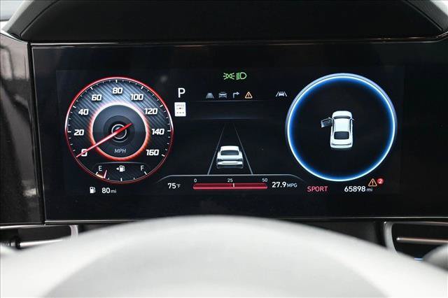 Used 2024 Hyundai Elantra SEL FWD image 12