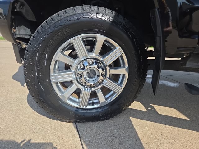 Used 2019 Ford F350 Limited w/ FX4 Off-Road Package AWD/4WD image 25