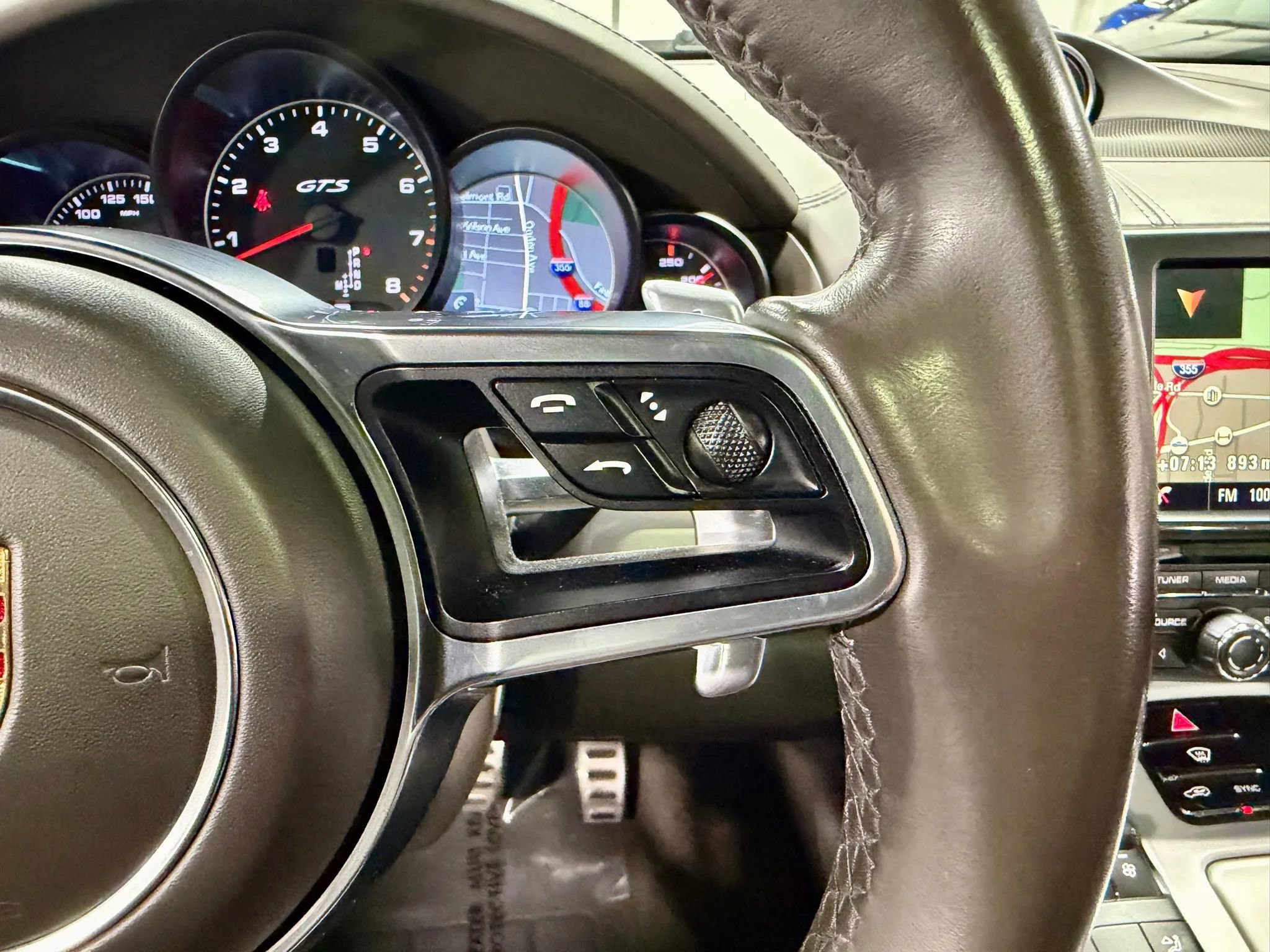 Used 2016 Porsche Cayenne GTS image 16