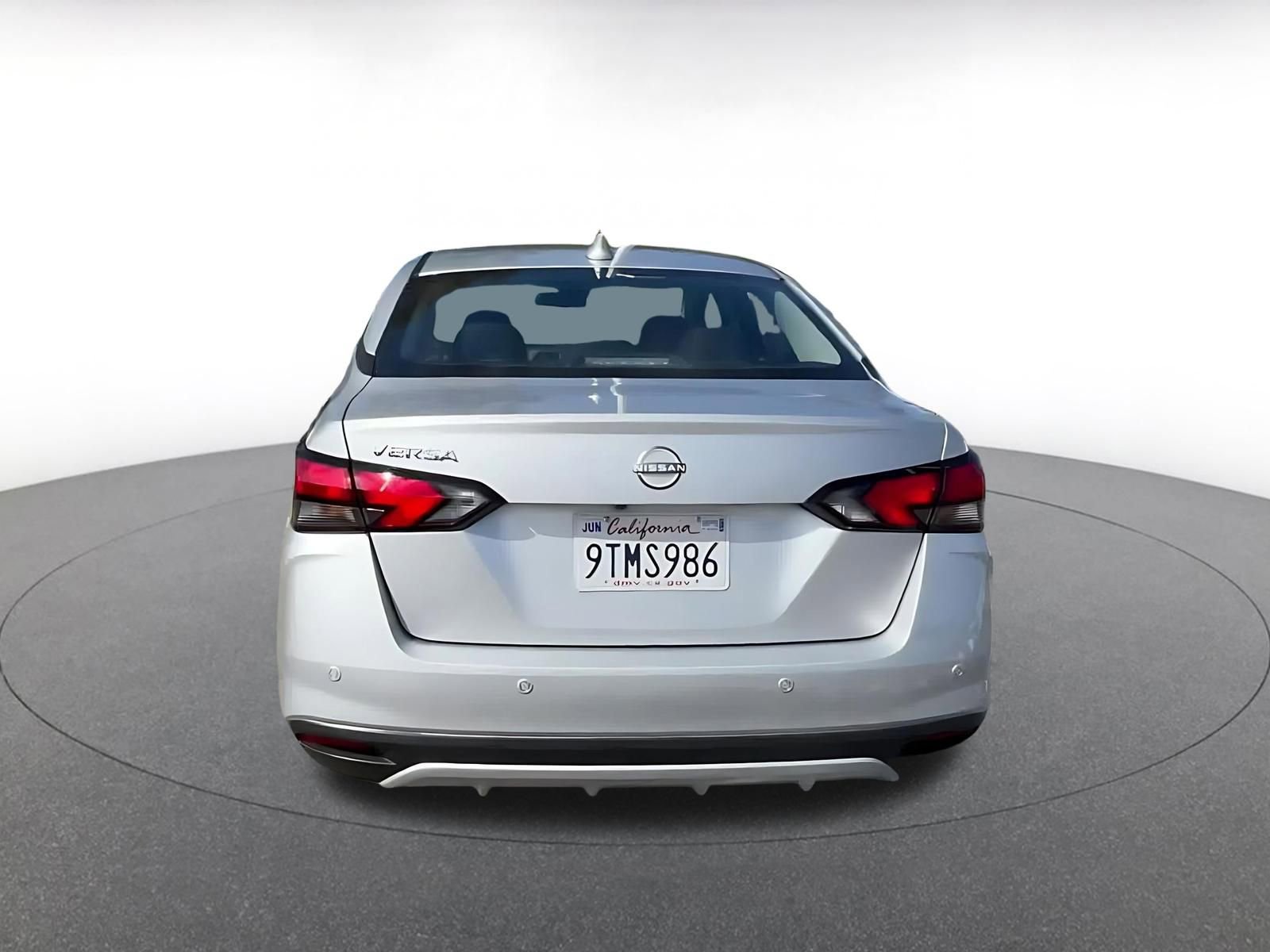 Used 2025 Nissan Versa SV FWD image 12
