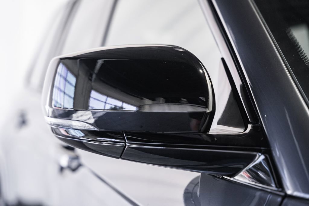 New 2025 Jeep Grand Cherokee Altitude image 14