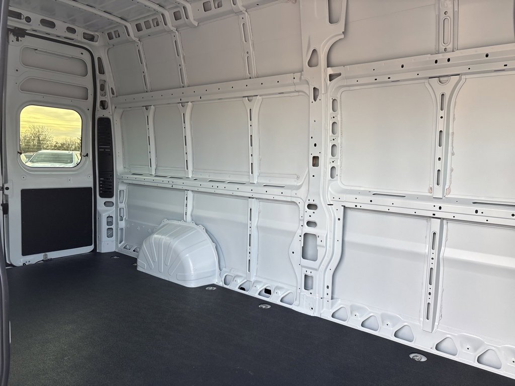 New 2026 RAM ProMaster 3500 w/ Cold Weather Group image 19