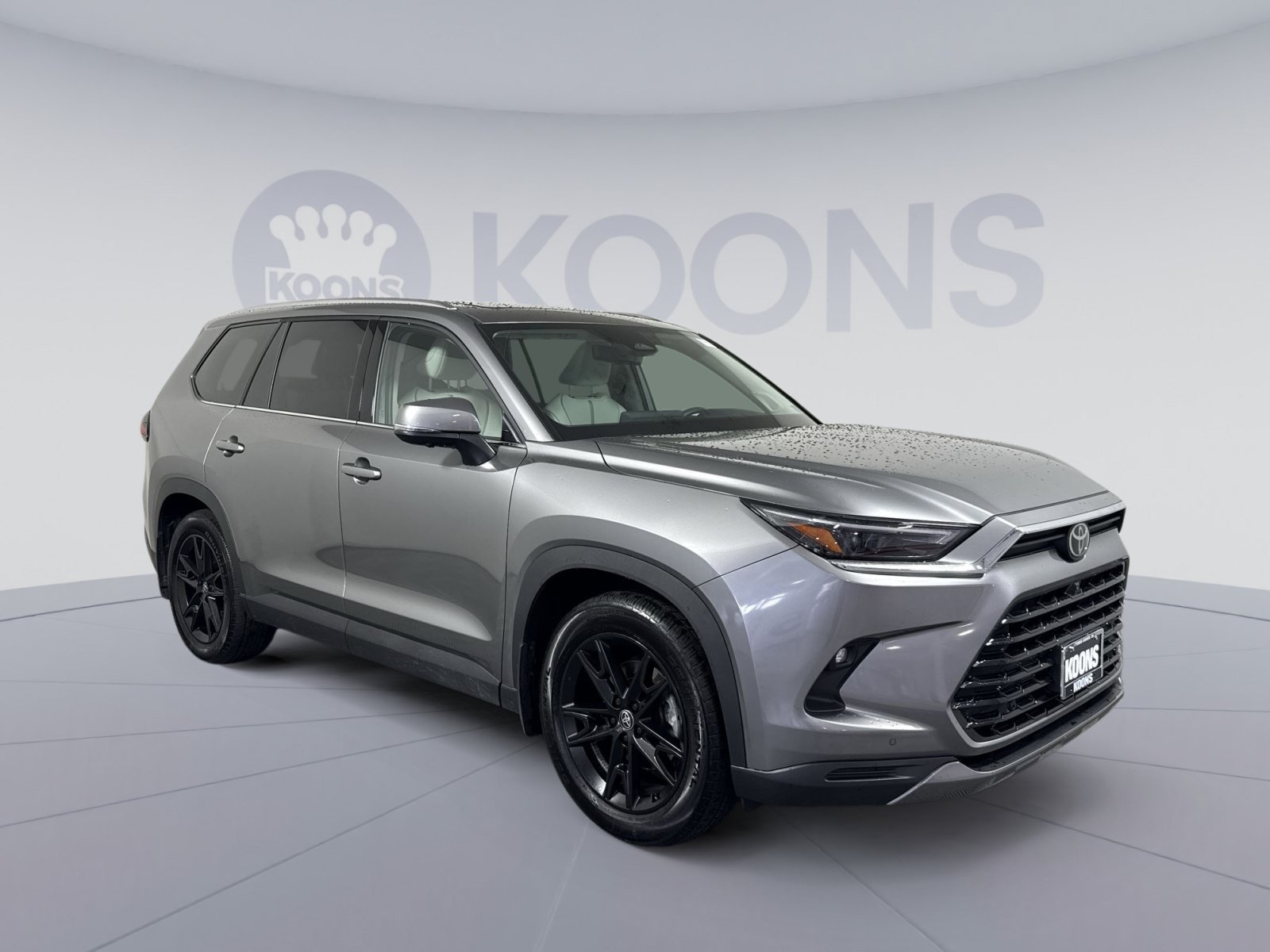 Used 2025 Toyota Grand Highlander AWD image 10