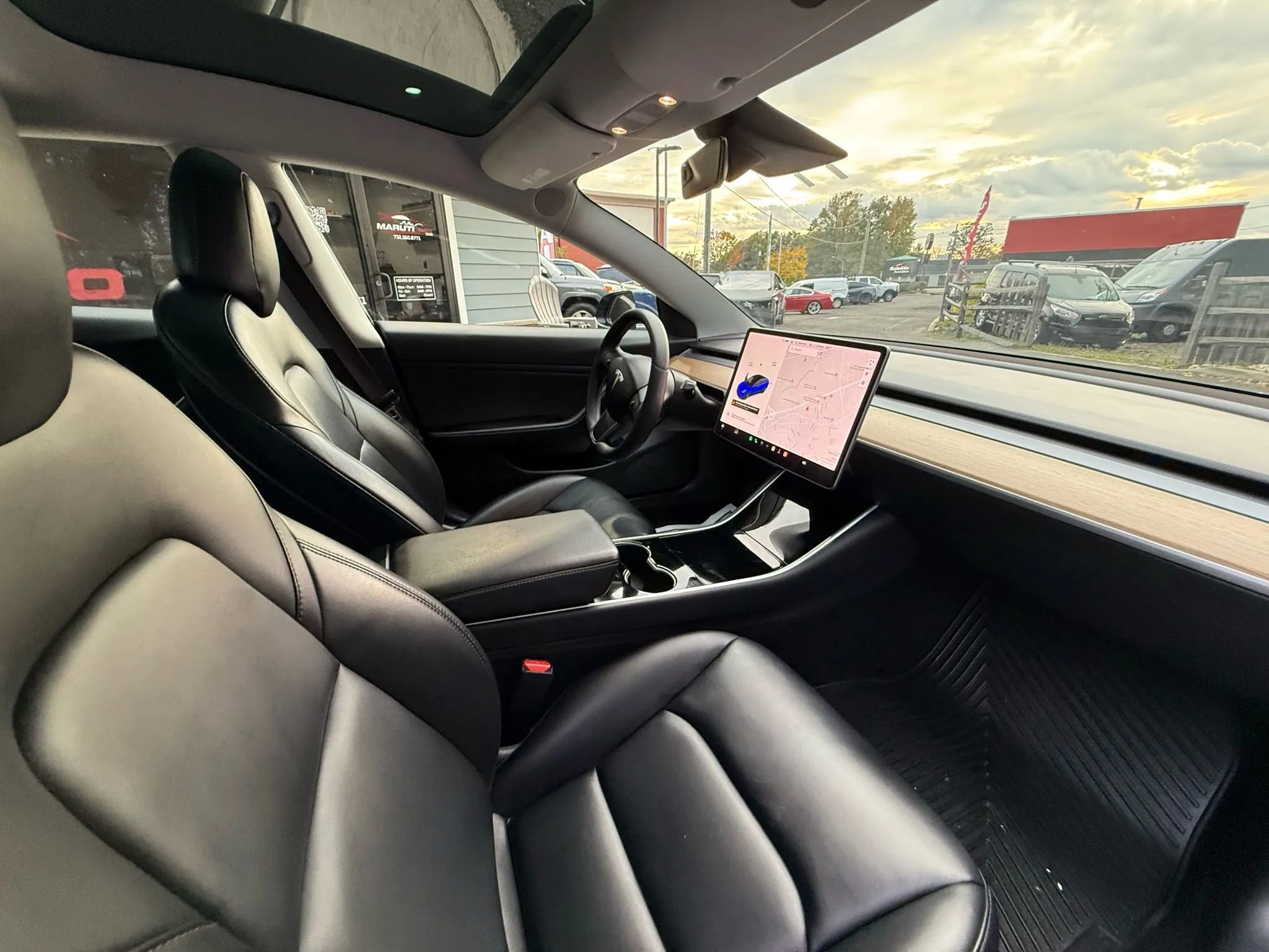 Used 2019 Tesla Model 3 Standard Range Plus RWD image 30
