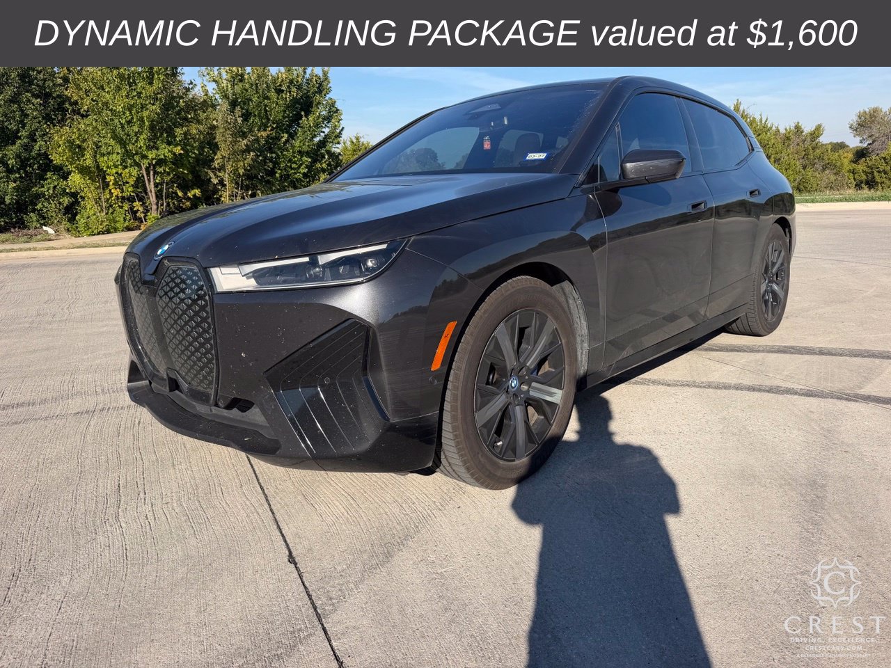 Used 2022 BMW iX xDrive50 w/ Premium Package AWD/4WD image 3