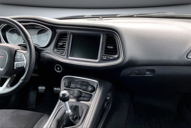 Used 2016 Dodge Challenger R/T Scat Pack image 9