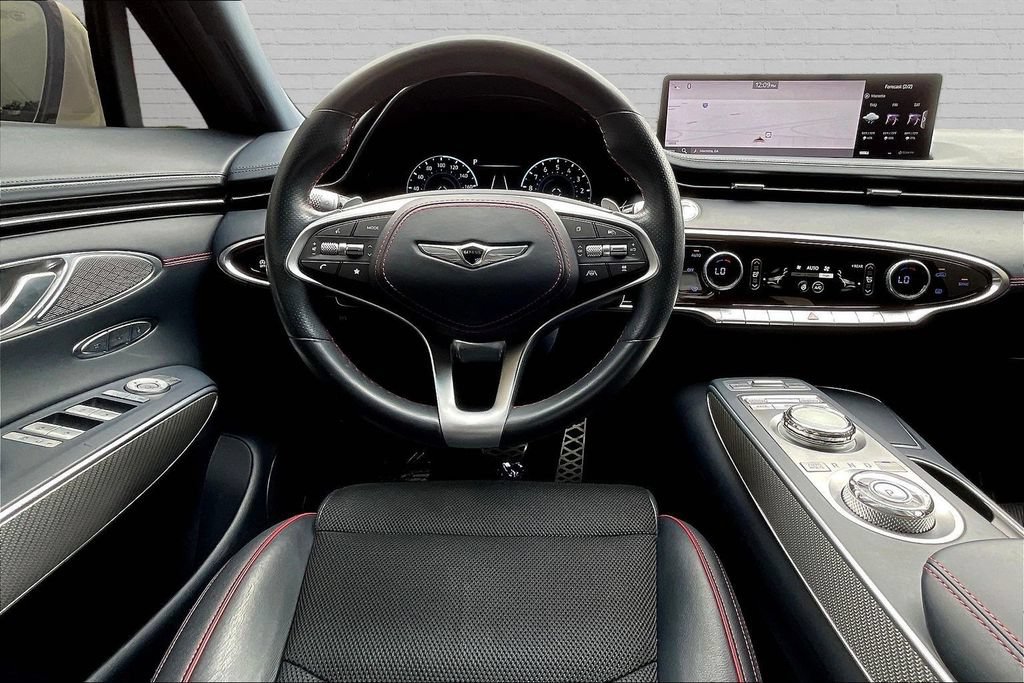 Used 2023 Genesis GV70 2.5T w/ Sport Prestige Package AWD/4WD image 8