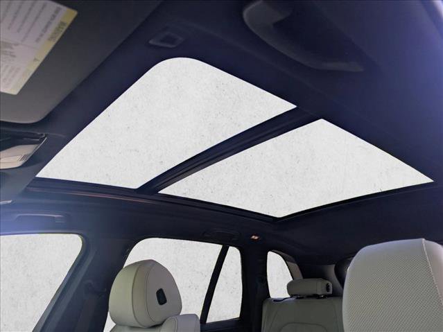 Used 2026 BMW X5 xDrive40i w/ M Sport Package image 15