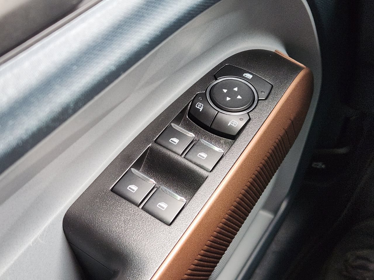 Used 2024 Ford Maverick Lariat FWD image 21