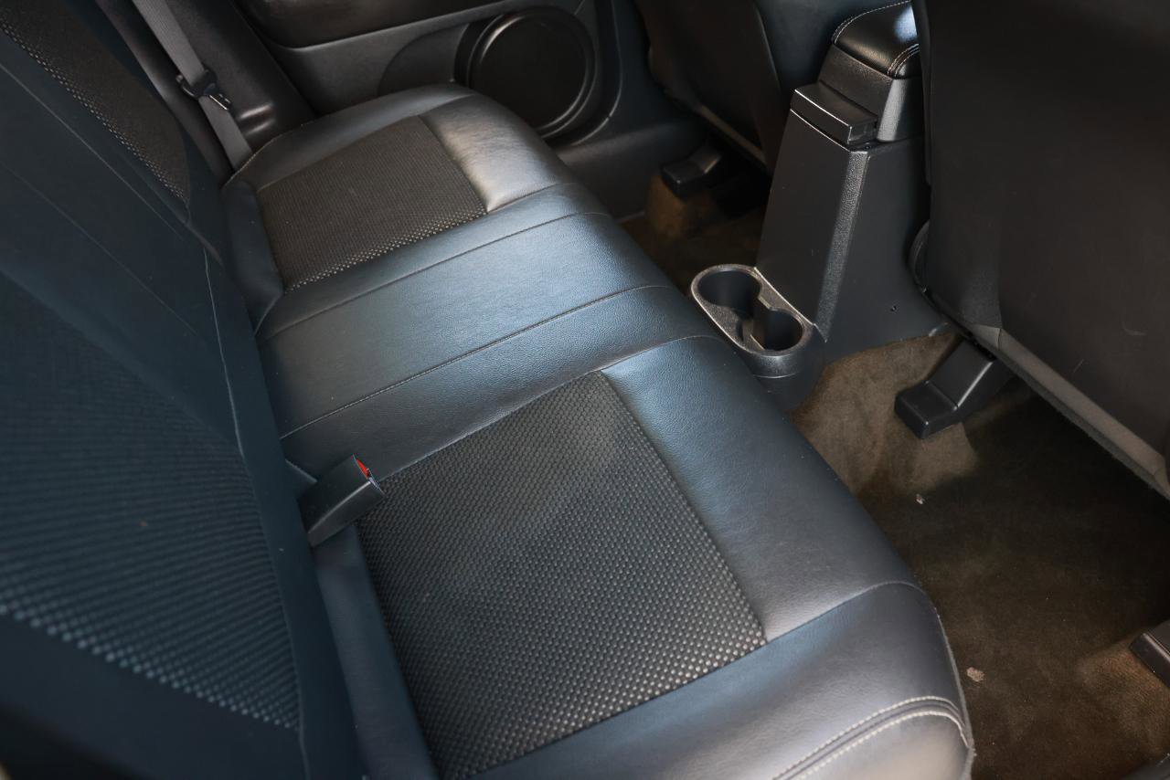 Used 2016 Jeep Compass Latitude image 12