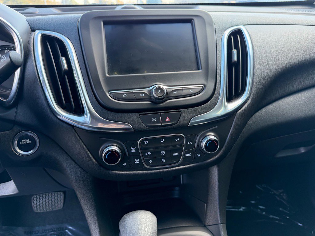 Used 2023 Chevrolet Equinox LT w/ Driver Convenience Package image 22