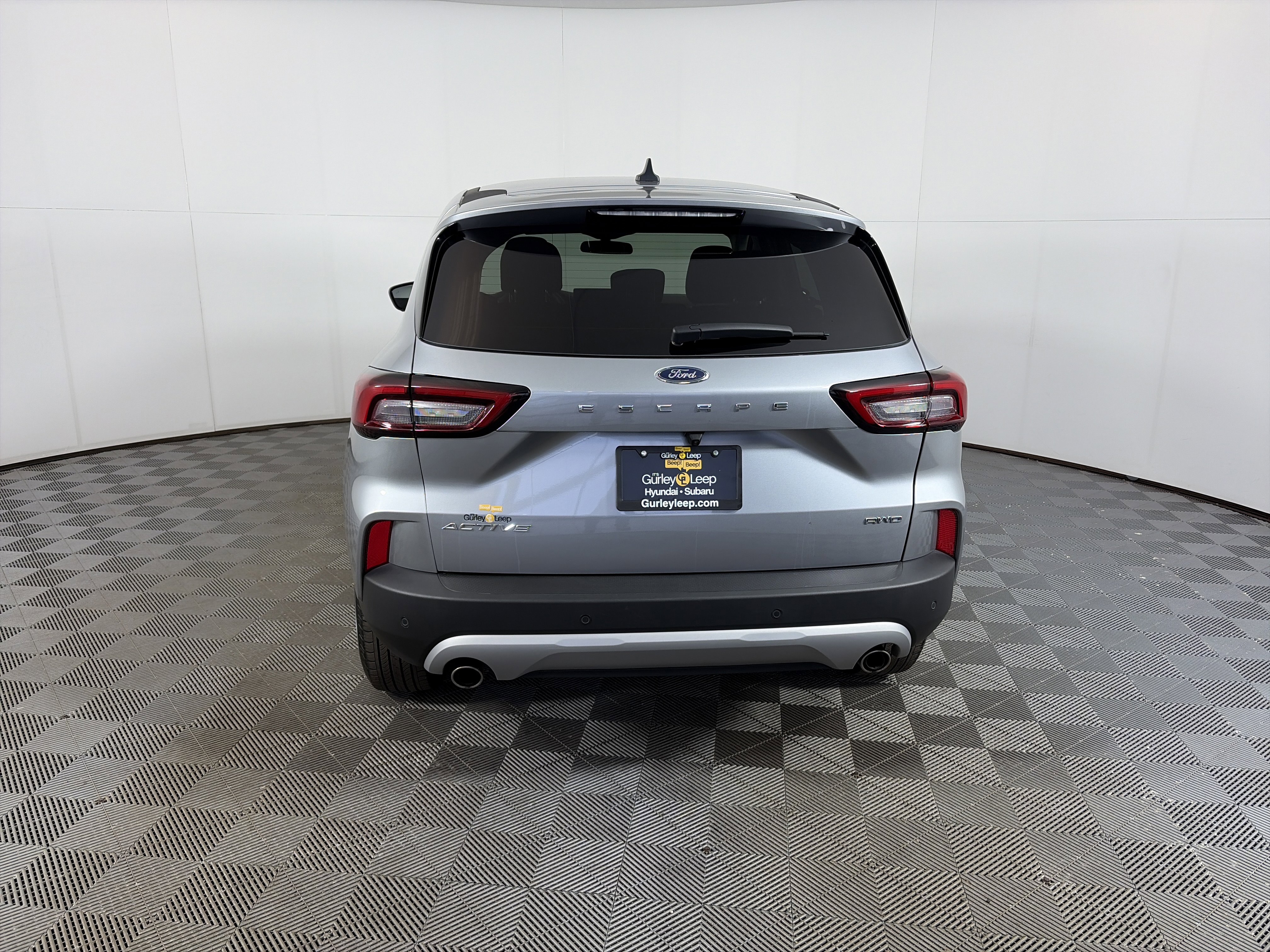 Used 2023 Ford Escape Active w/ Tech Pack #2 AWD/4WD image 9