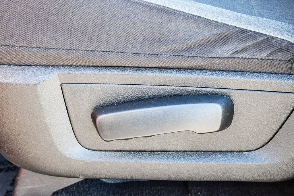 Used 2024 RAM 1500 Classic SLT image 21