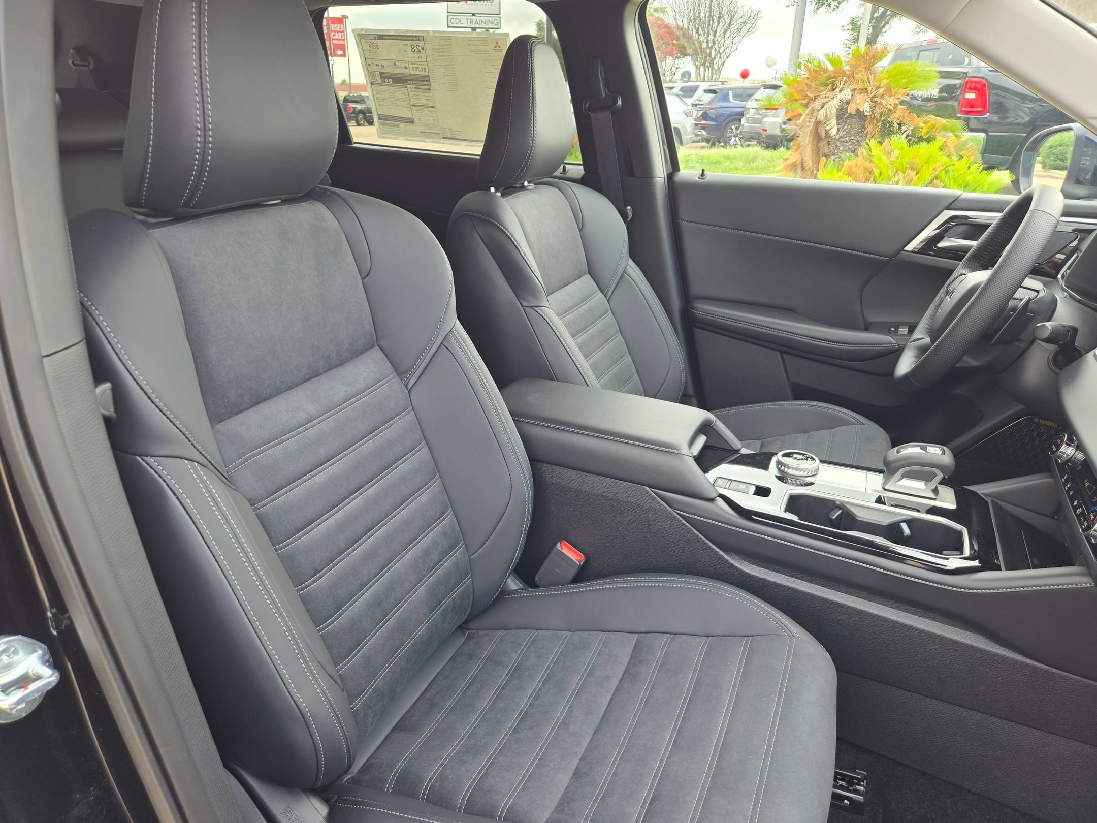 New 2026 Mitsubishi Outlander ES AWD/4WD image 24