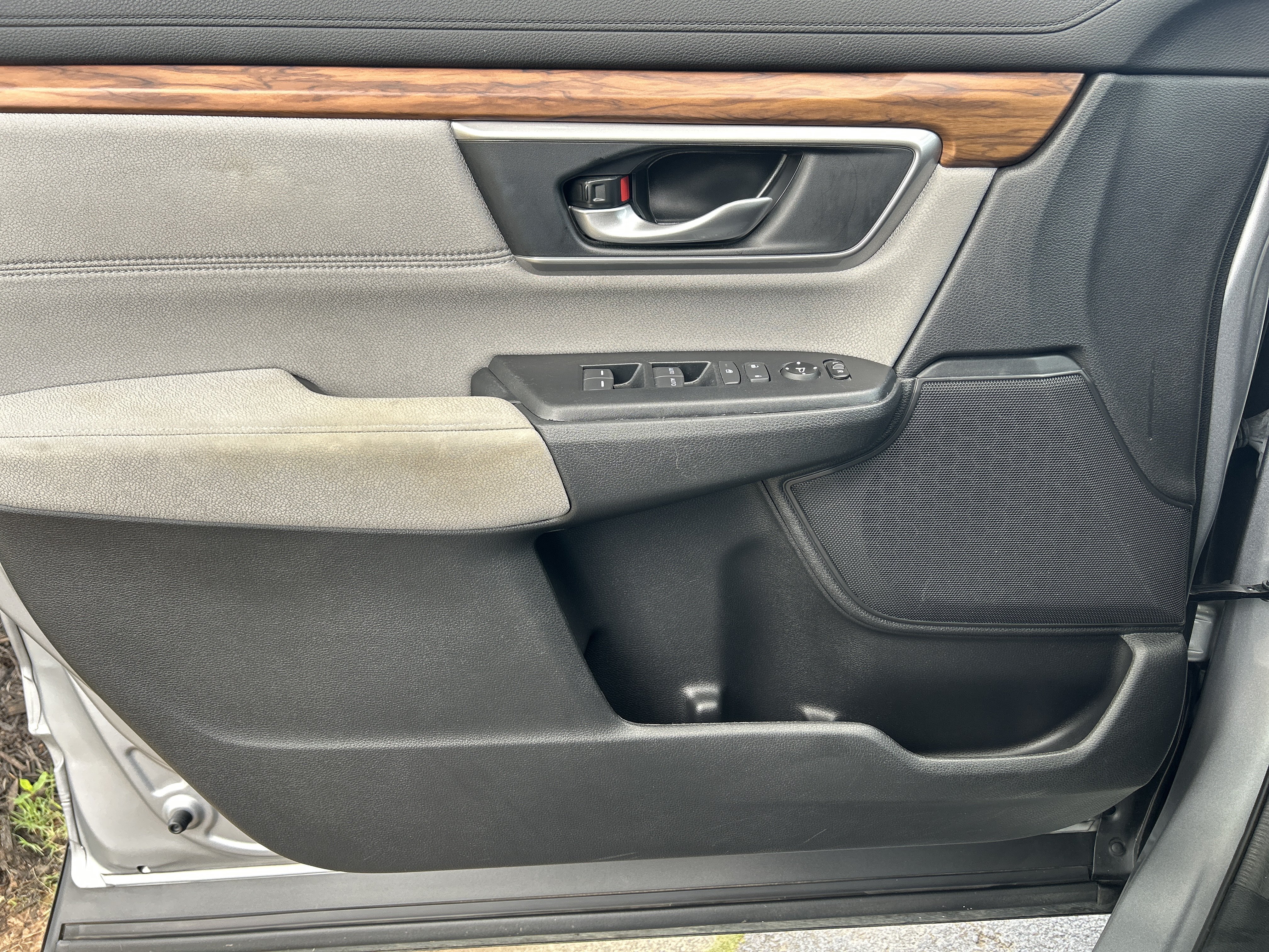 Used 2020 Honda CR-V EX image 22