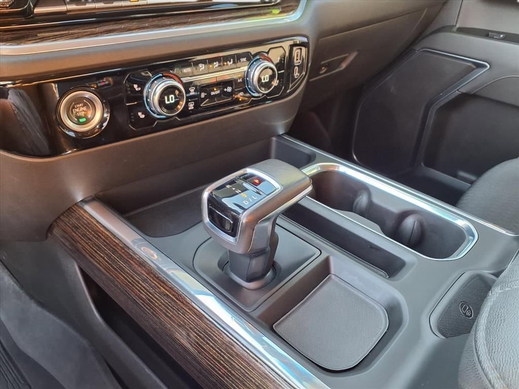 Used 2022 GMC Sierra 1500 Elevation w/ LPO, Elevation Black Package image 14