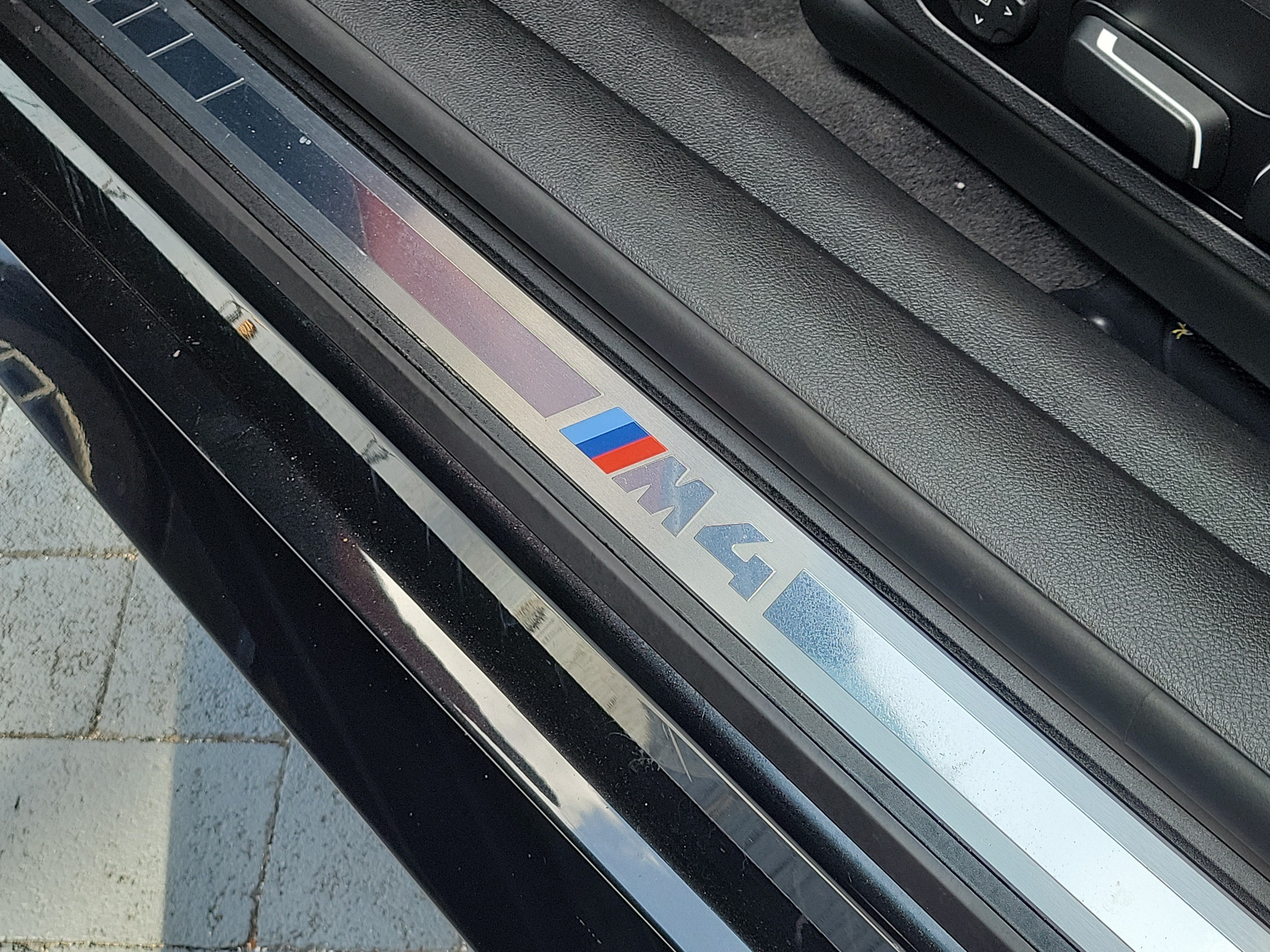 Used 2025 BMW M4 Competition w/ Executive Package RWD image 14