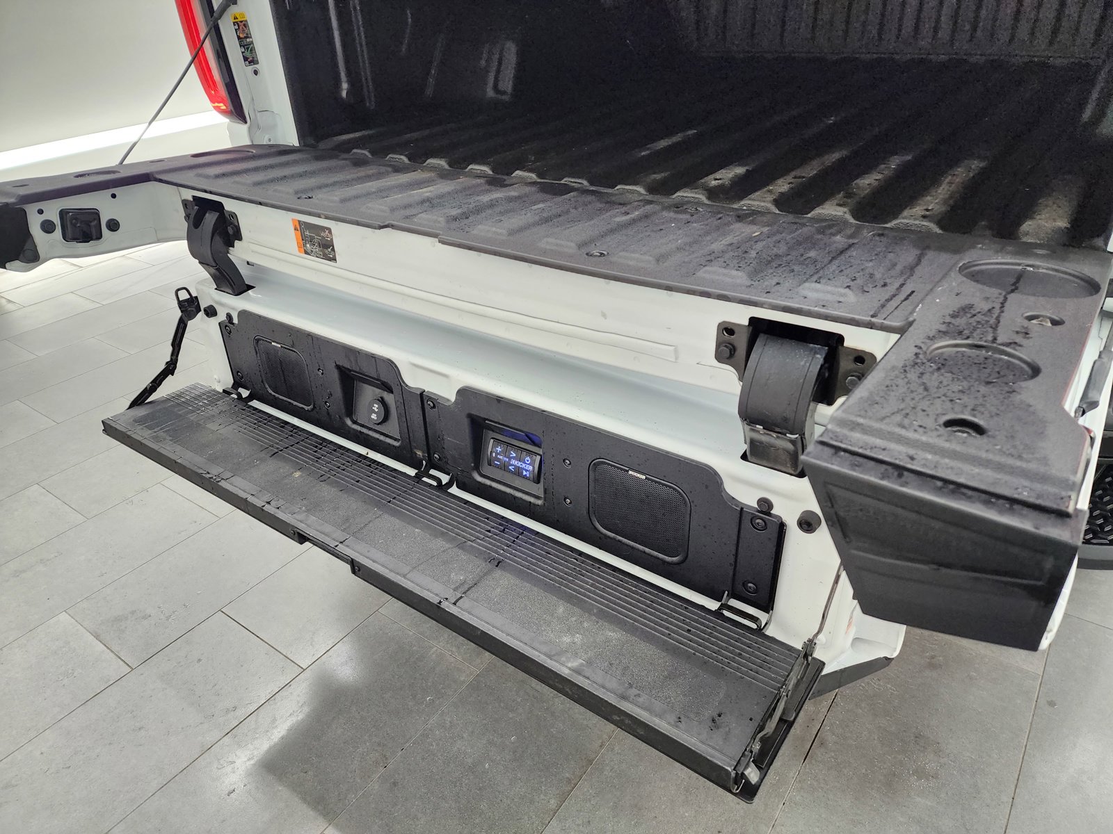 Used 2024 GMC Sierra 1500 AT4X image 34