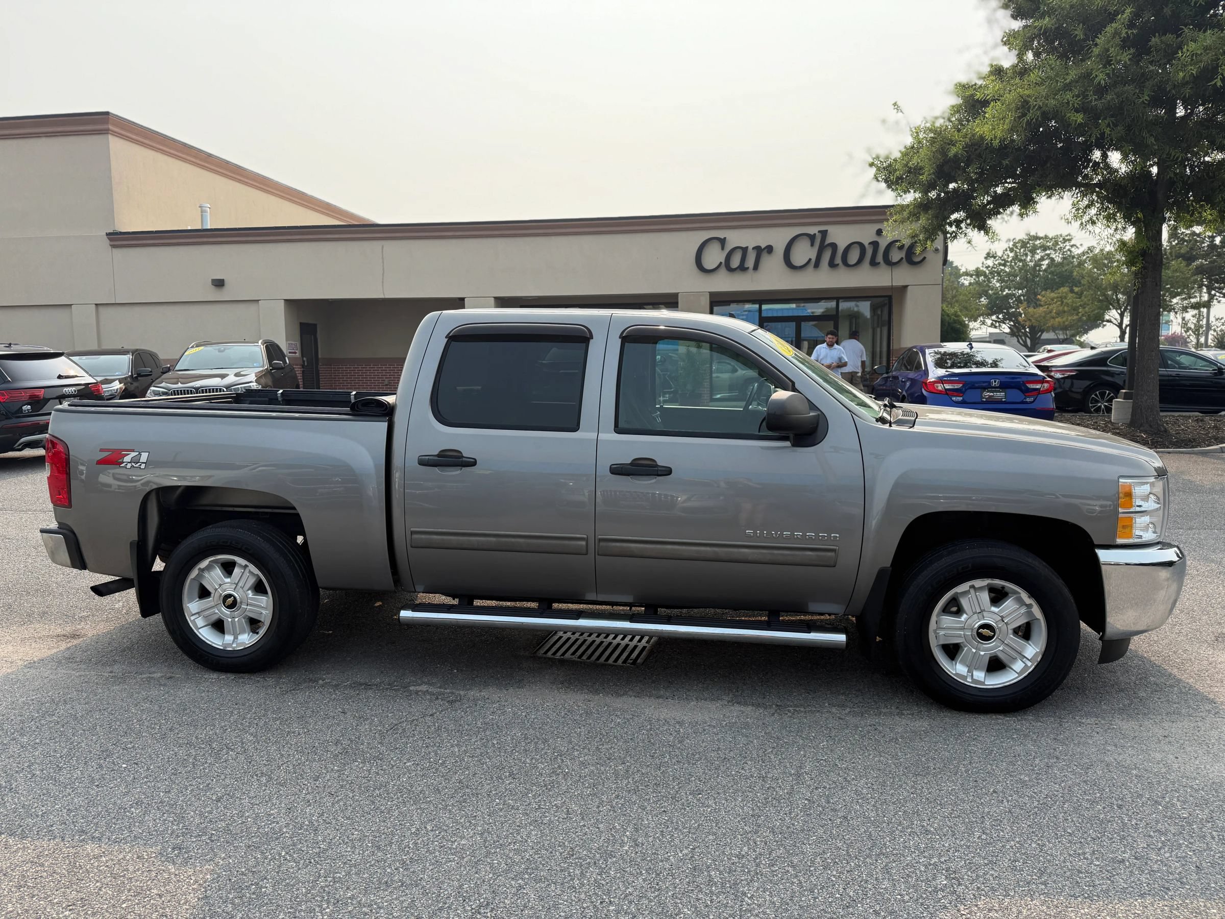 Used 2013 Chevrolet Silverado 1500 LT w/ All-Star Edition AWD/4WD image 7