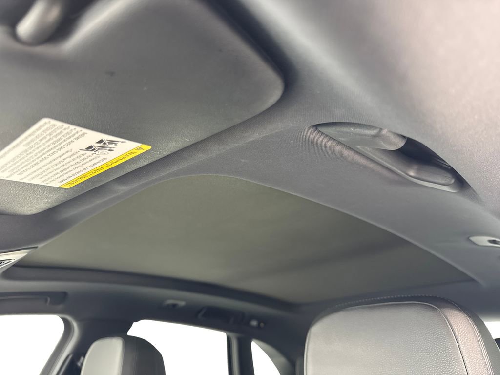 Used 2021 Porsche Macan image 69