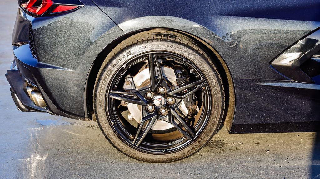 Used 2024 Chevrolet Corvette Stingray Premium Cpe w/ Z51 Performance Package image 12