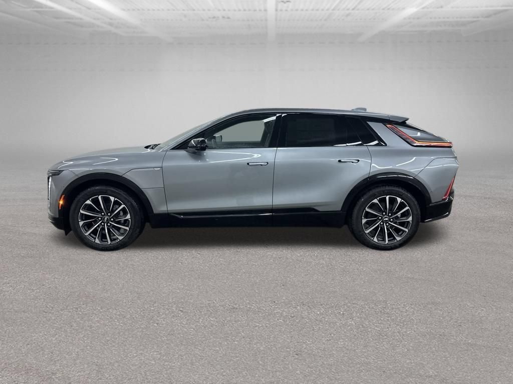New 2026 Cadillac Lyriq Sport AWD/4WD image 6