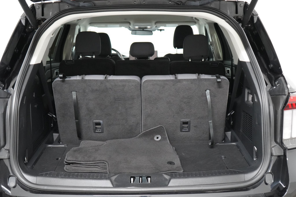 Certified 2025 Ford Explorer Active RWD image 35