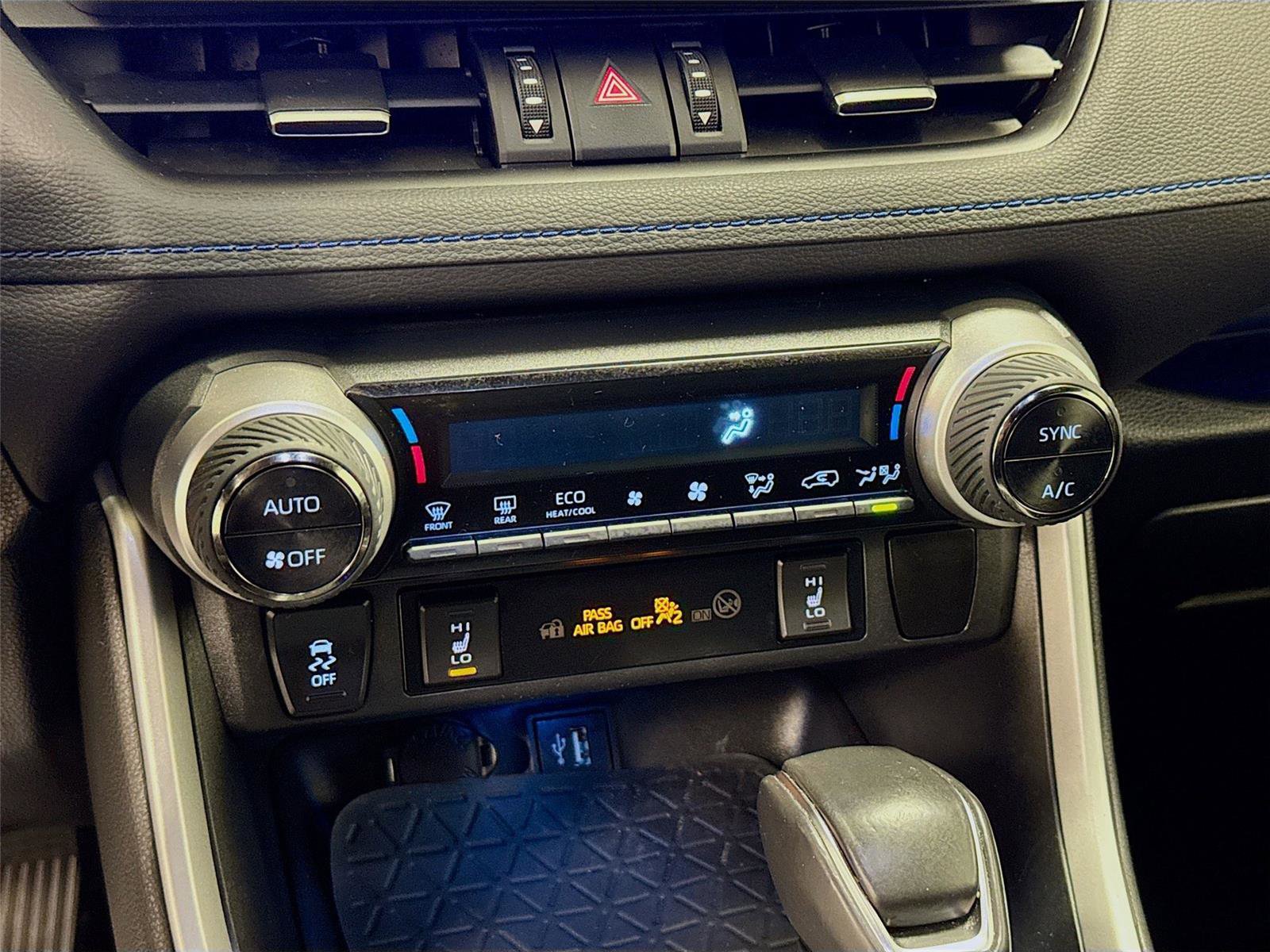 Used 2023 Toyota RAV4 XSE w/ XSE Grade Weather Package image 15