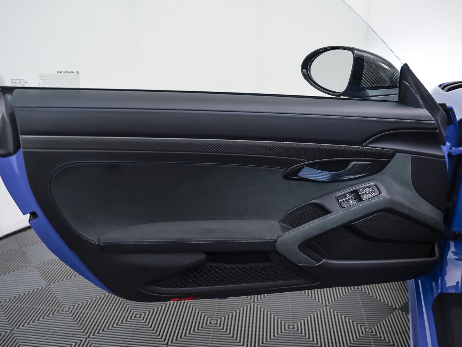 Certified 2024 Porsche 718 Cayman GT4 RS image 27