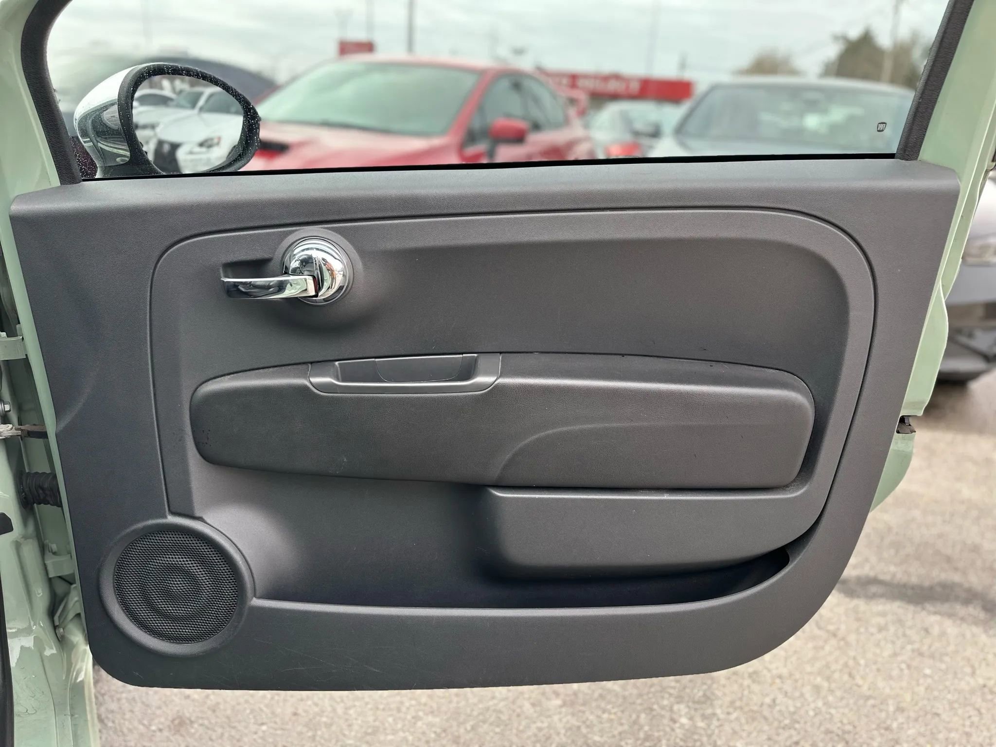 Used 2015 FIAT 500 Lounge w/ Luxury Leather Package image 18