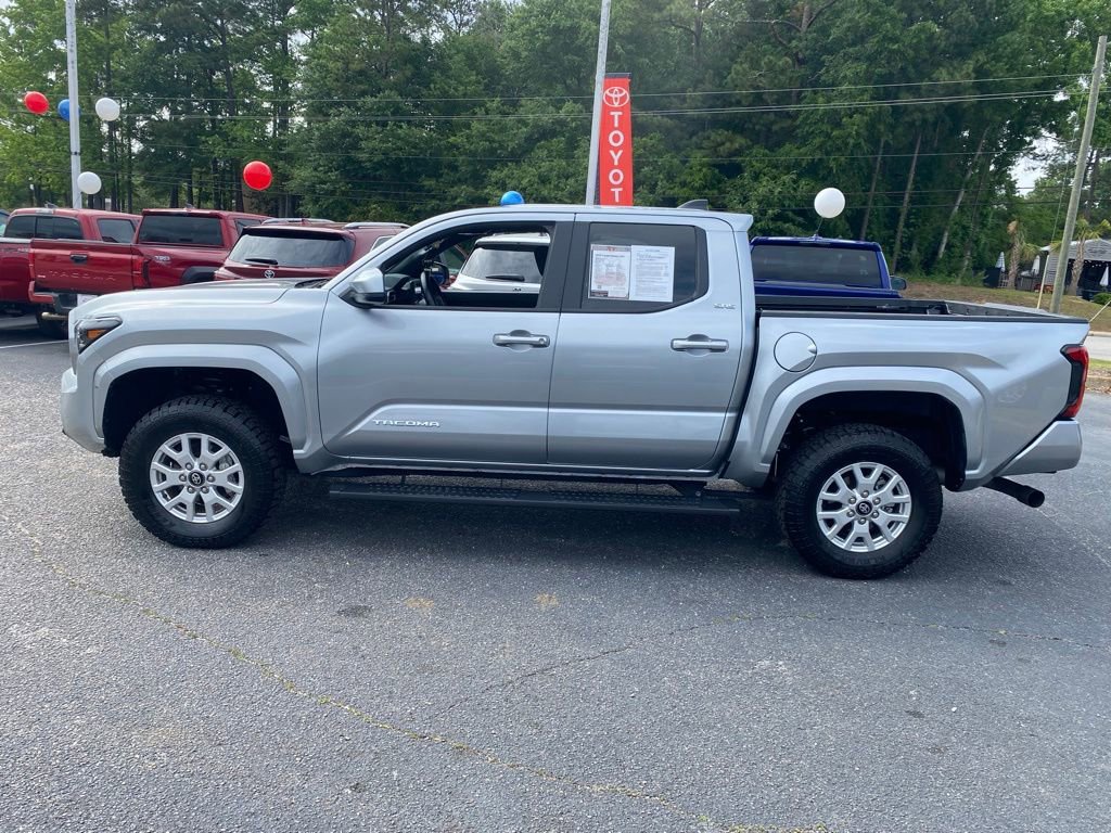 Used 2024 Toyota Tacoma SR5 RWD image 4