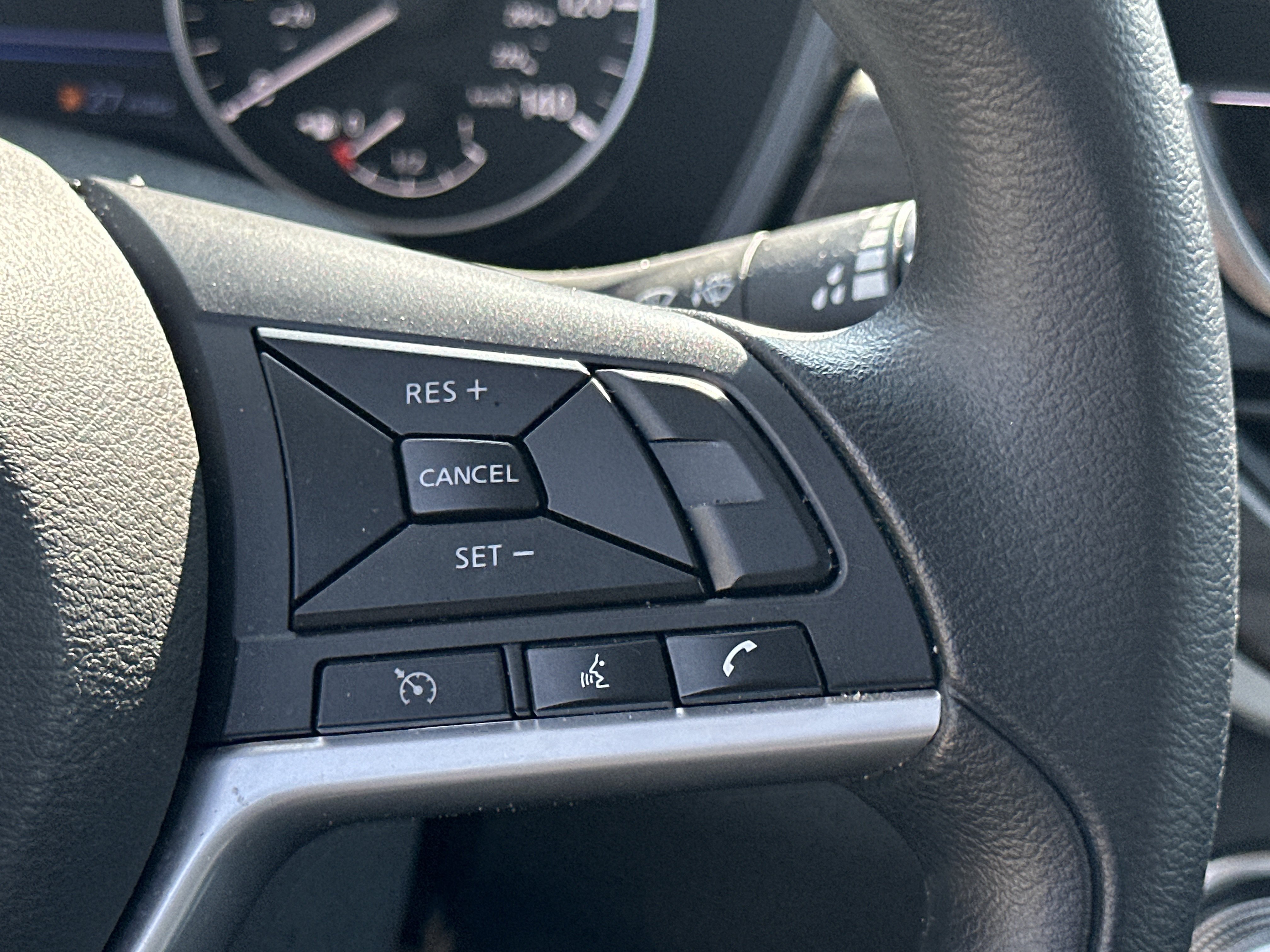 Used 2025 Nissan Altima 2.5 SV w/ SV Special Edition Package FWD image 25